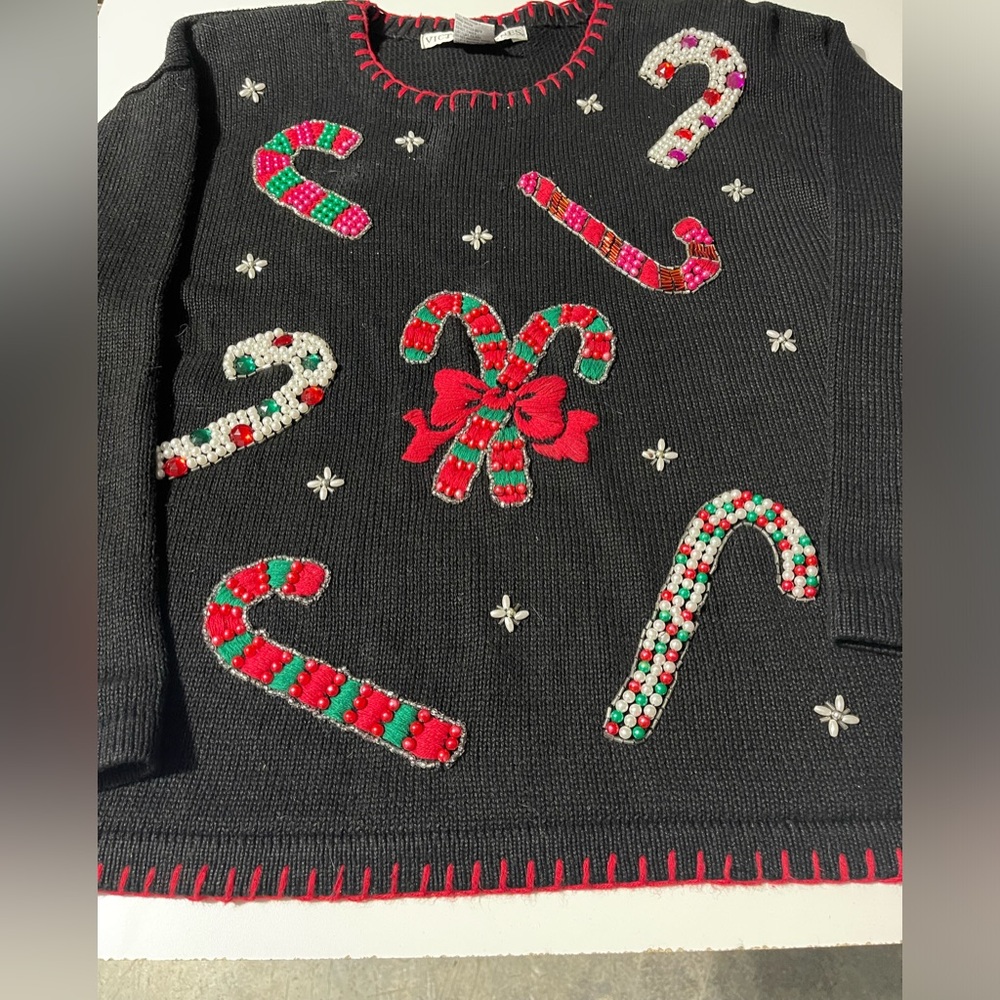 Vintage Christmas sweater with shoulder pads‎ heavily beaded